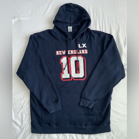 Delta Custom New England Drake Maye Hoodie - Picture 2 of 8
